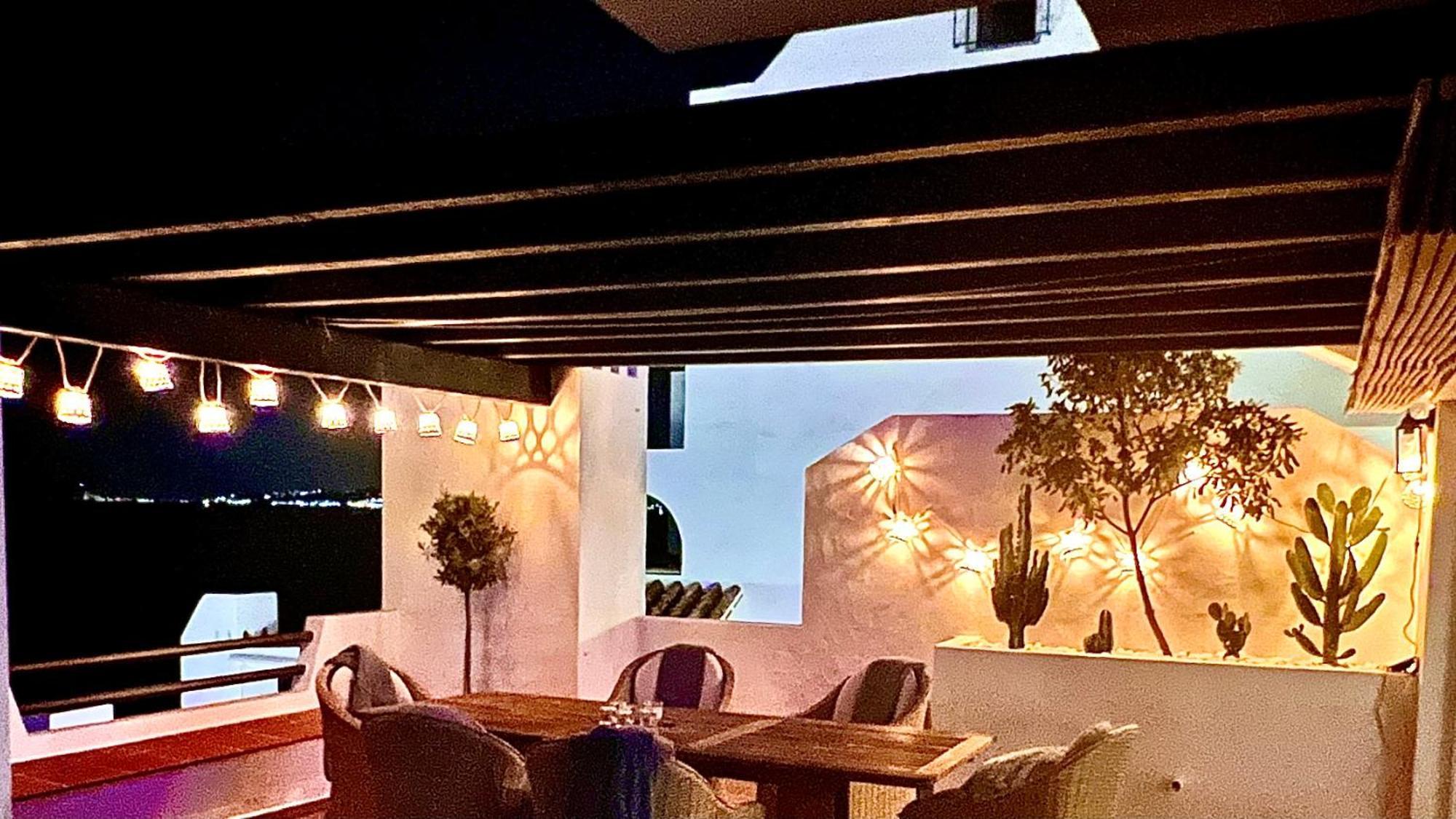 Playa Cristo Amazing Beach Terrace Appartment Estepona Ngoại thất bức ảnh
