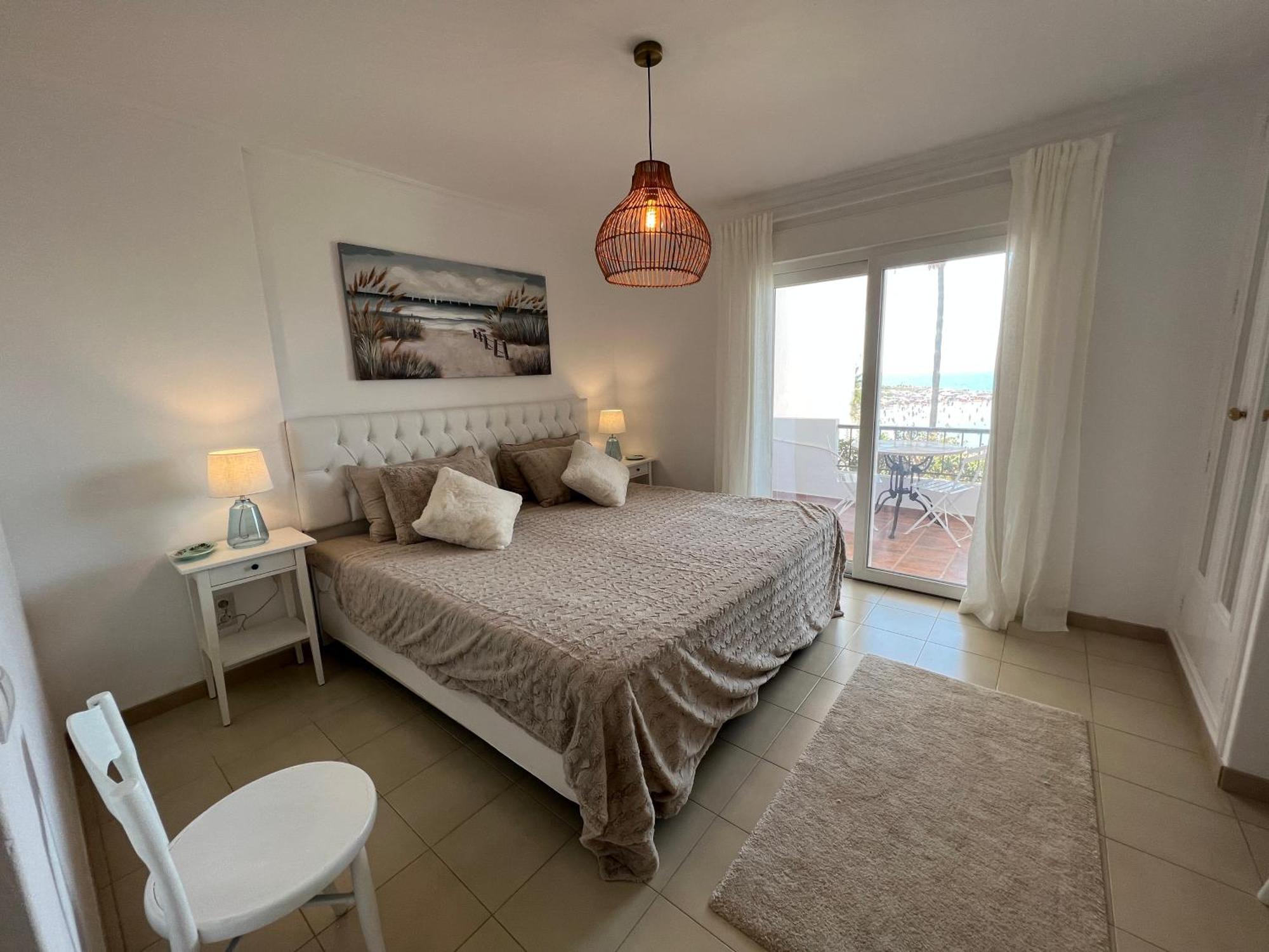 Playa Cristo Amazing Beach Terrace Appartment Estepona Ngoại thất bức ảnh